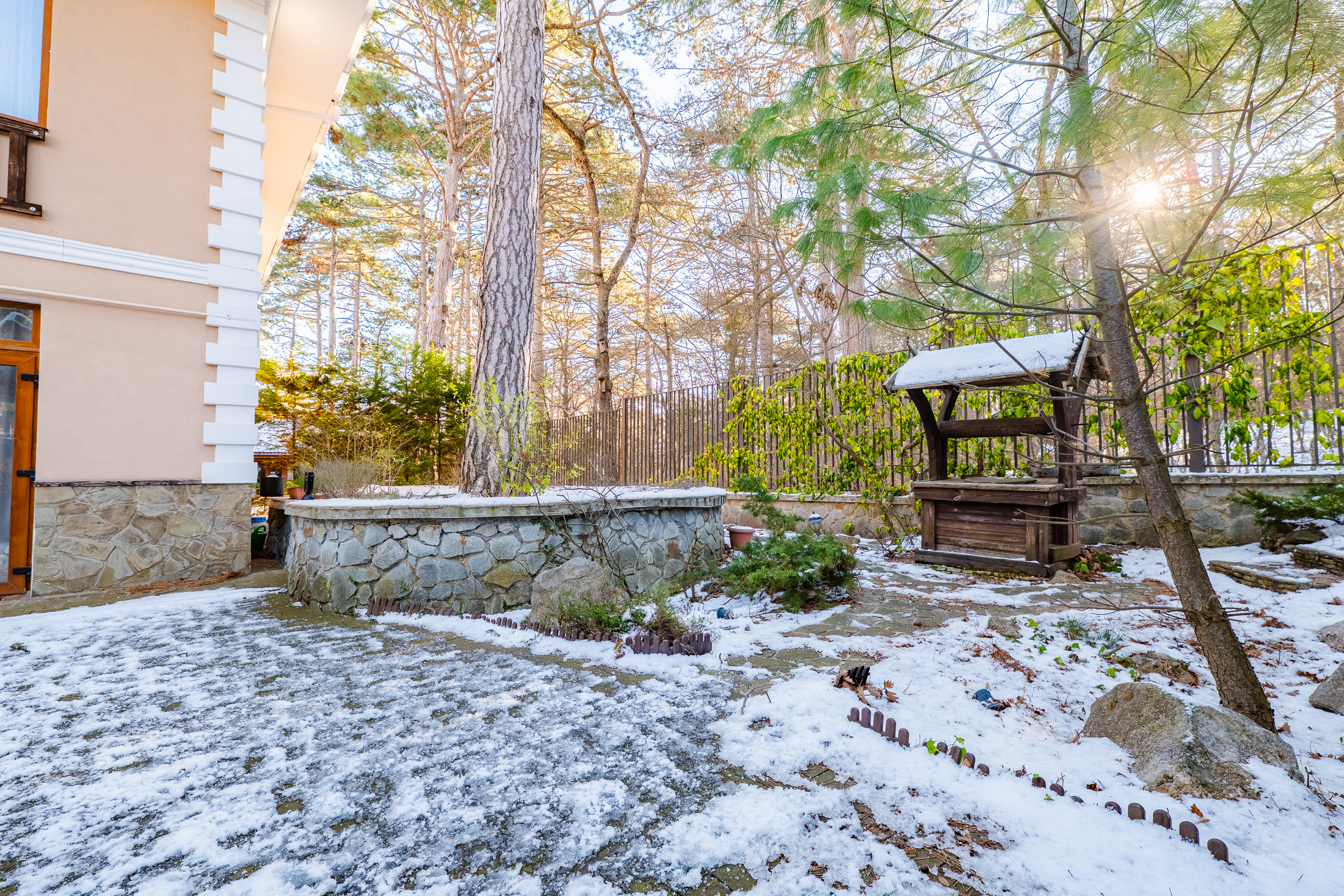 Дом с ремонтом в поселке Горный